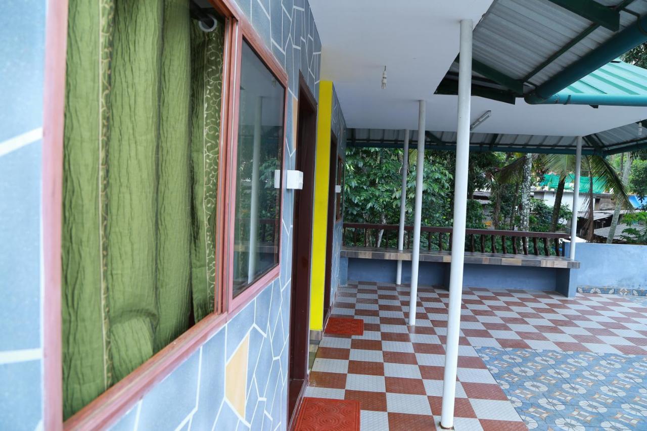 Dean Dale Cottages Thekkady Exterior photo