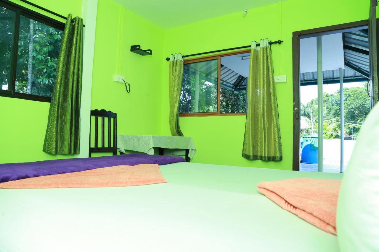 Dean Dale Cottages Thekkady Exterior photo